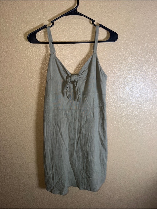 Hollister Dresses & Skirts - Hollister Olive Green Smocked Tank Top